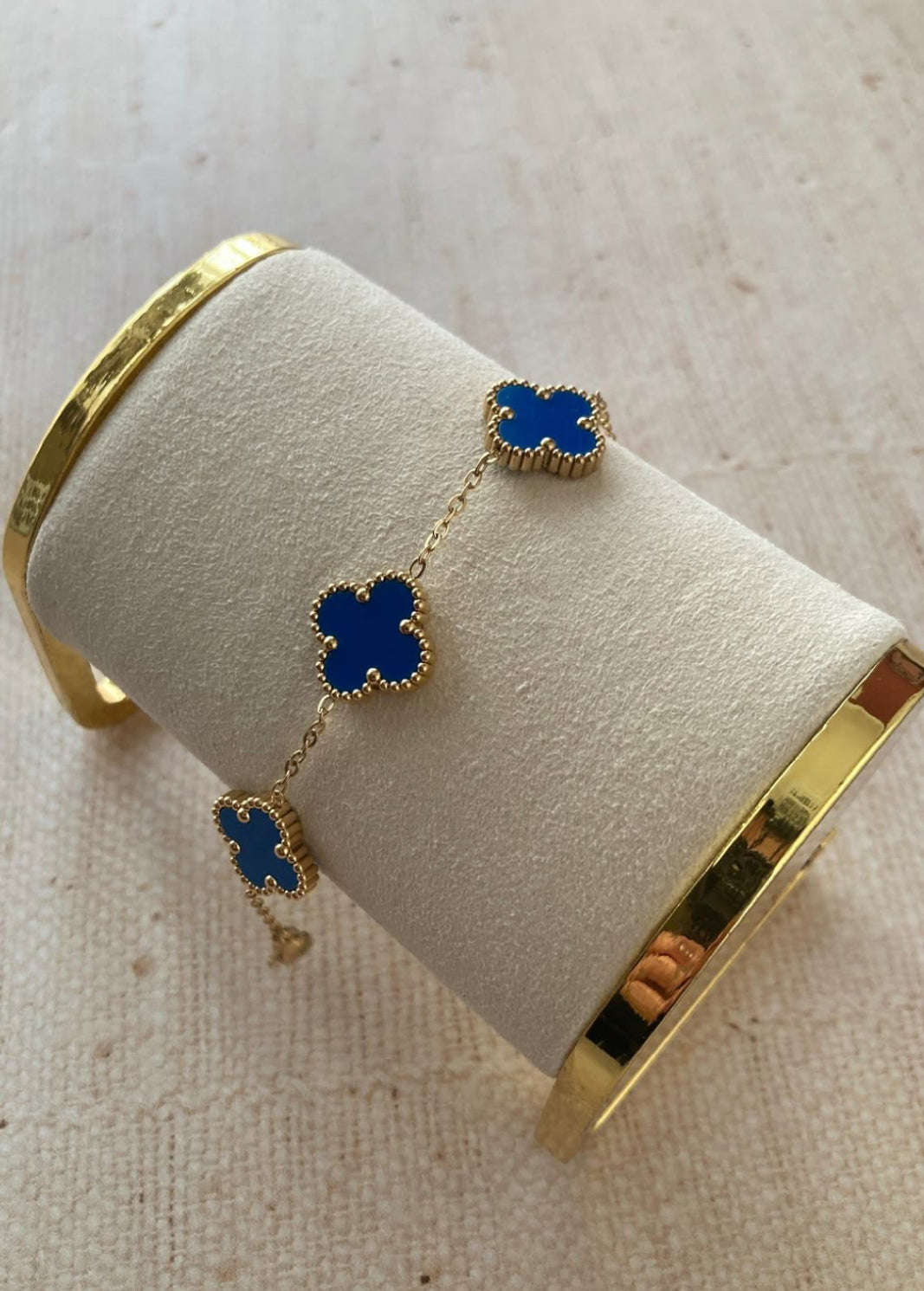 Pretty in blue