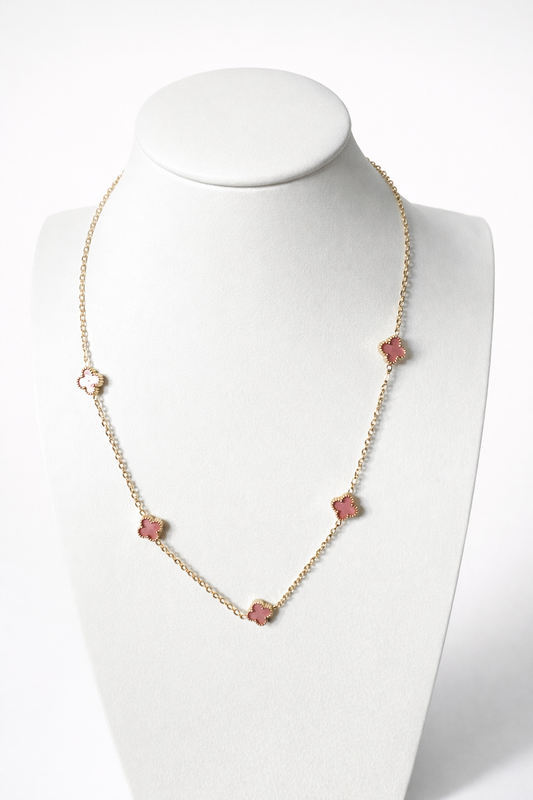 Mini Amora Rose Petal Clover Necklace