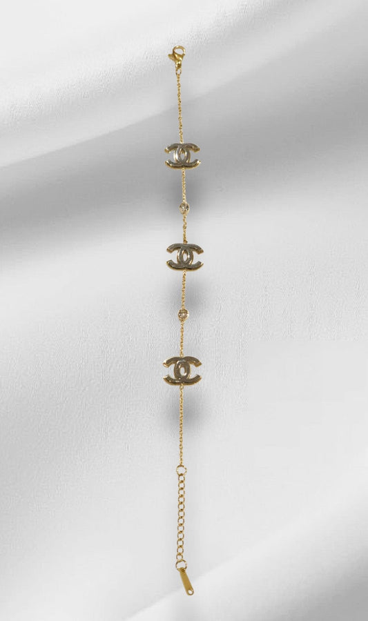 Amora Lumié Link Bracelet