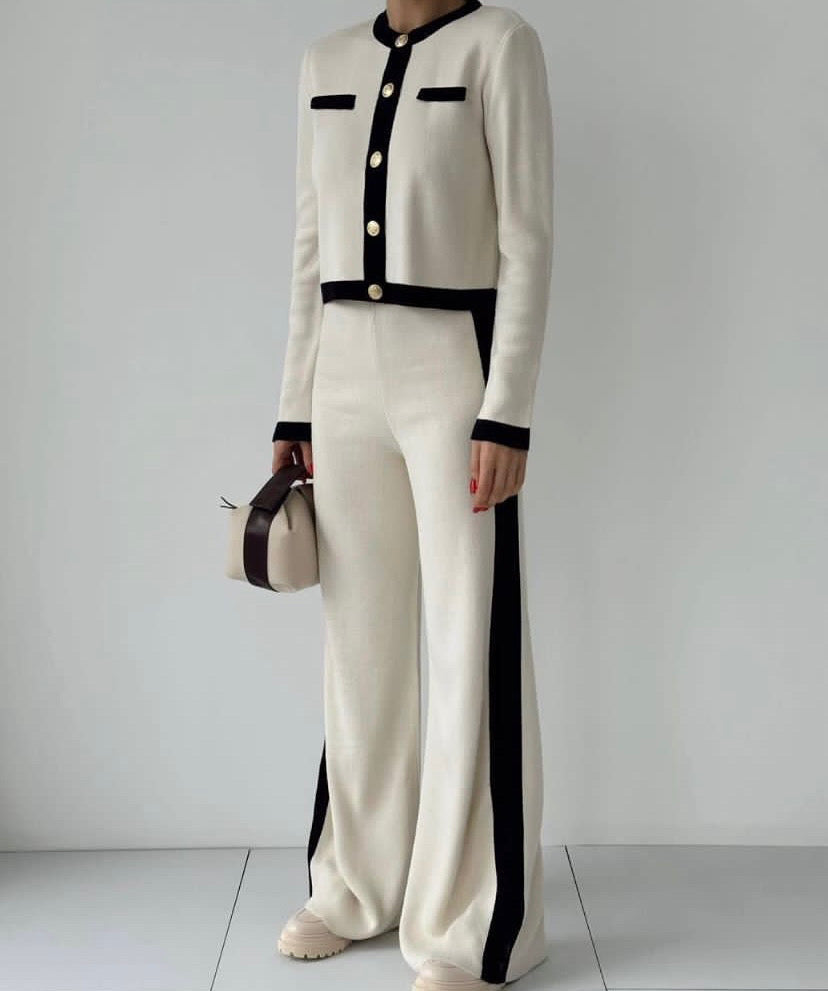 Amora 2 Piece set