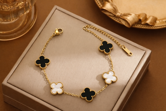 Mini Amora Noir & Ivory Clover Bracelet