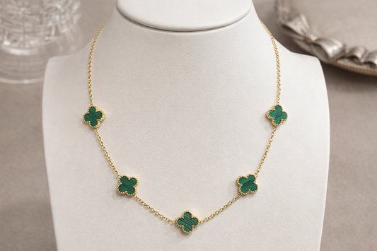 Amora Emerald Luxe Clover Necklace
